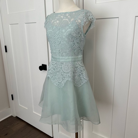 Chicwish Dresses & Skirts - Like New Chicwish Lace A-Line Mini Dress | Size S